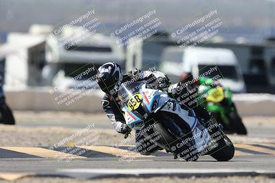 media/Oct-05-2025-CVMA (Sun) [[beeef4f201]]/Race 5-Amateur Supersport Open (Holeshot)/